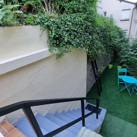 Appartement Rethel - Netflix - Marc & Cecile ภายนอก รูปภาพ