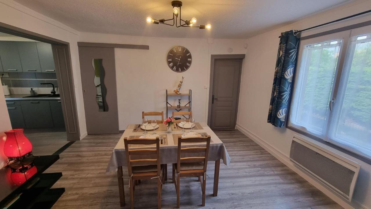 Appartement Rethel - Netflix - Marc & Cecile ภายนอก รูปภาพ